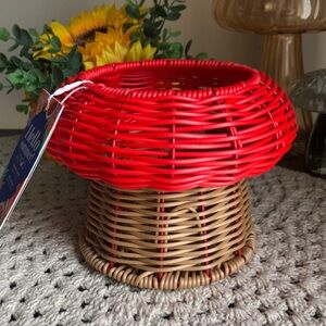 Wicker MUSHROOM Utensil Serving Caddy